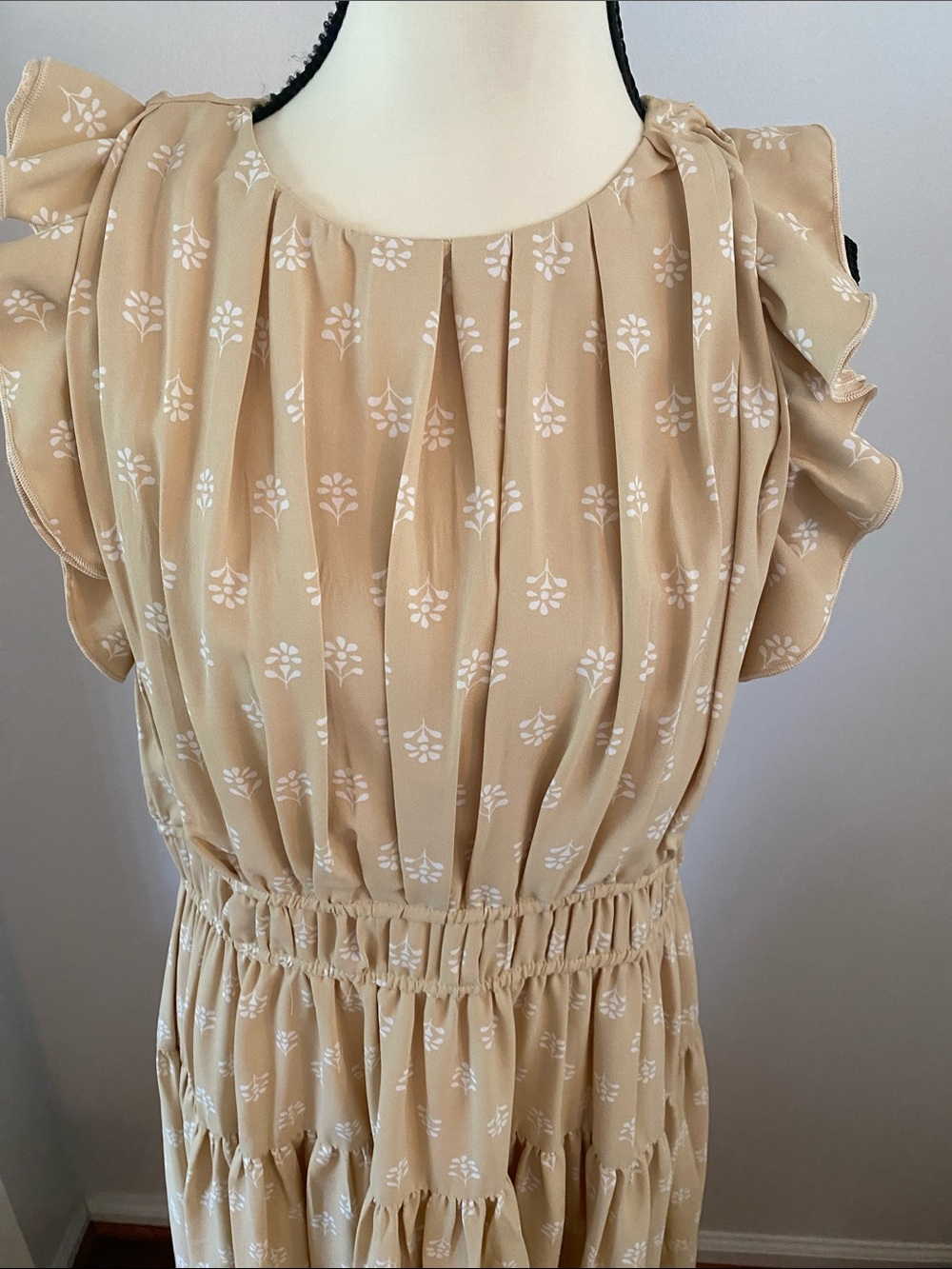 Ann Taylor NWT size 6 maxi dress - Picture 2 of 8